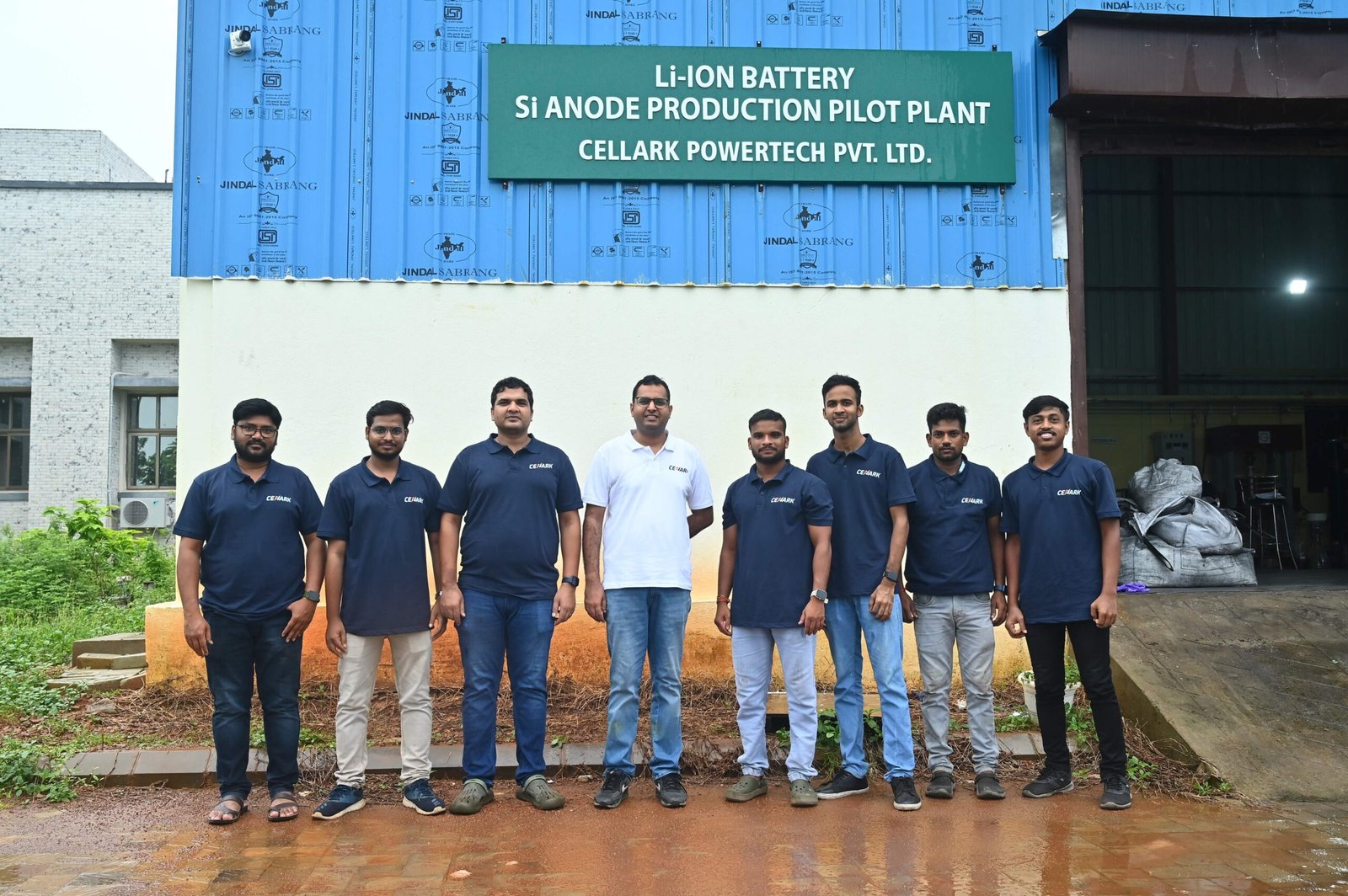 Cellark Si anode production pilot plant team